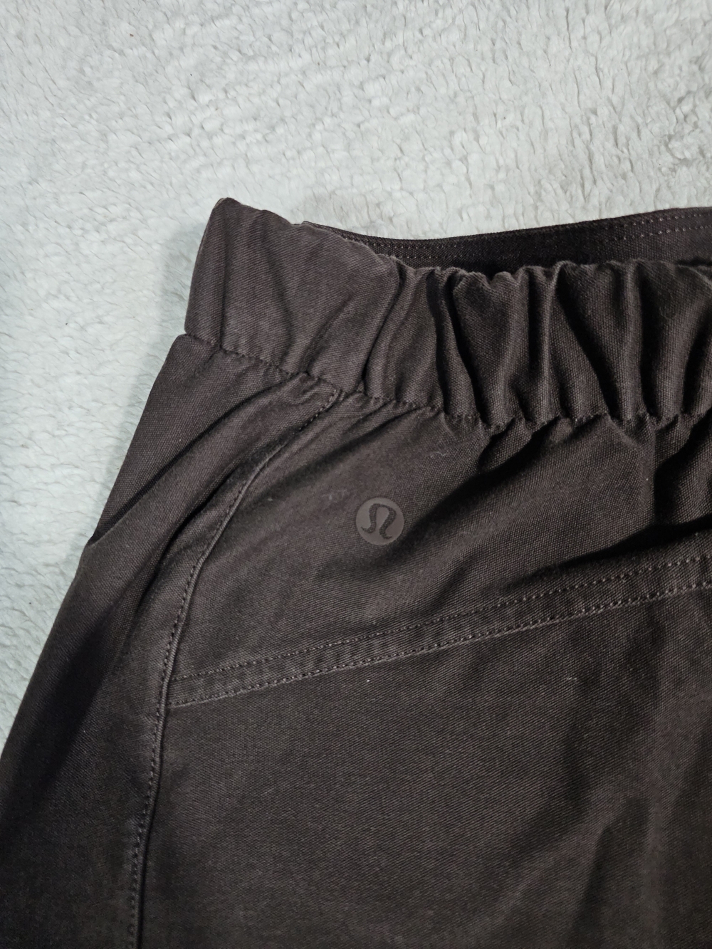 Lululemon Utilitech Cargo Pants Brown Pockets High Rise Crop Womens Size 24 - Picture 8 of 10